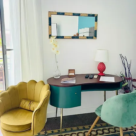 Funky Flat Apartment